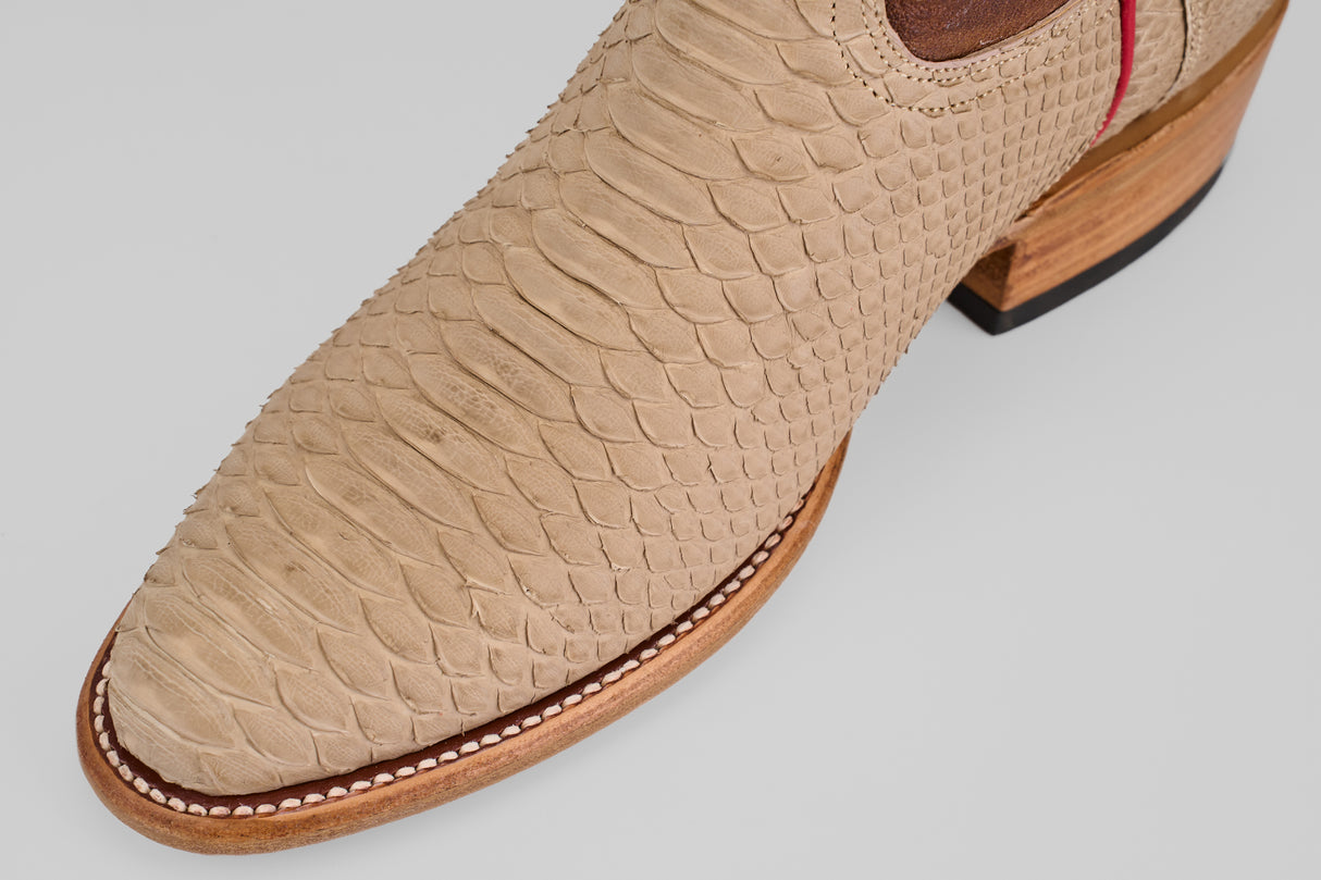Braxton - Cappuccino - Roper Toe