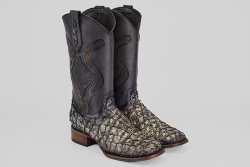 Connor Platinum - Newspaper - Square Toe (Diamond)