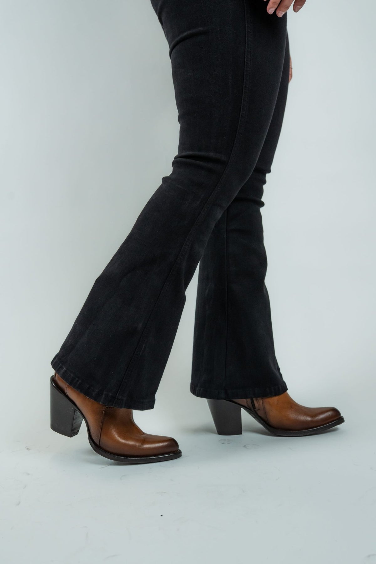 Women's High-Rise Flare Dark Denim Jeans (W2372-PB) - Gomez Western Wear